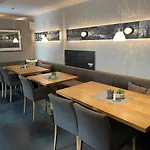 Weingutshotel Piesporter Goldtroepfchen Piesport