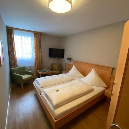Weingutshotel Piesporter Goldtroepfchen Hotel 3*