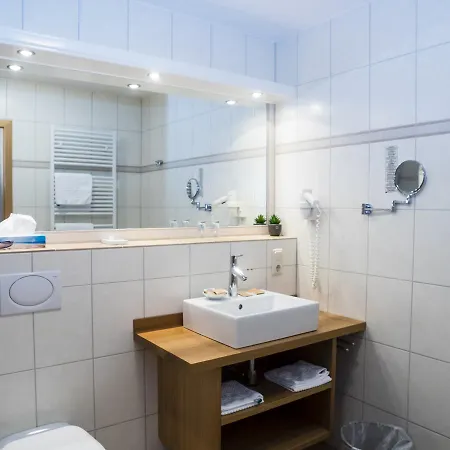 Weingutshotel Piesporter Goldtroepfchen Hotell Piesport